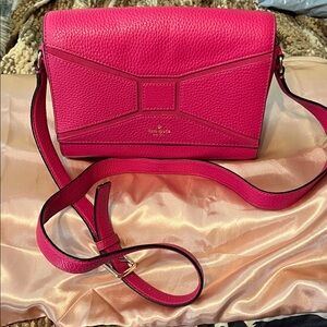 NWOT Kate Spade Hot Pink Two-way Crossbody Bag Pebble Leather cloth lined